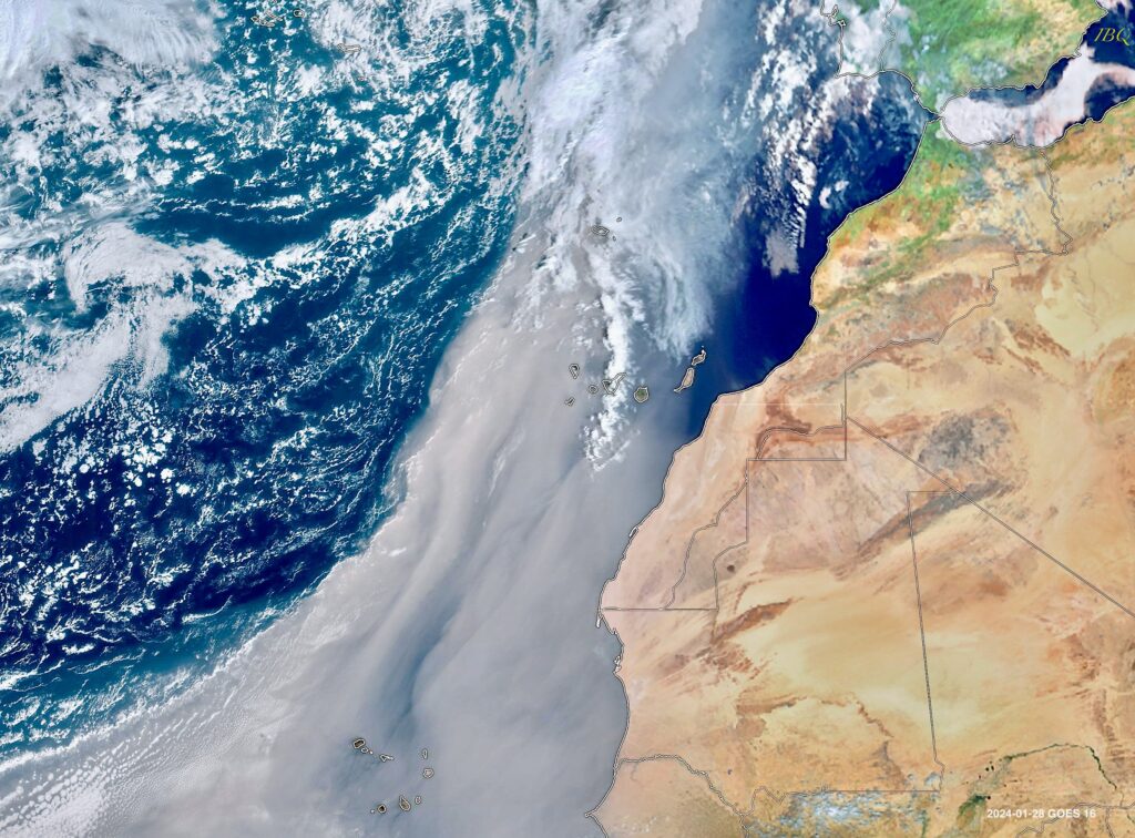 Calima und jede Menge Staub in der Luft 100 Calima