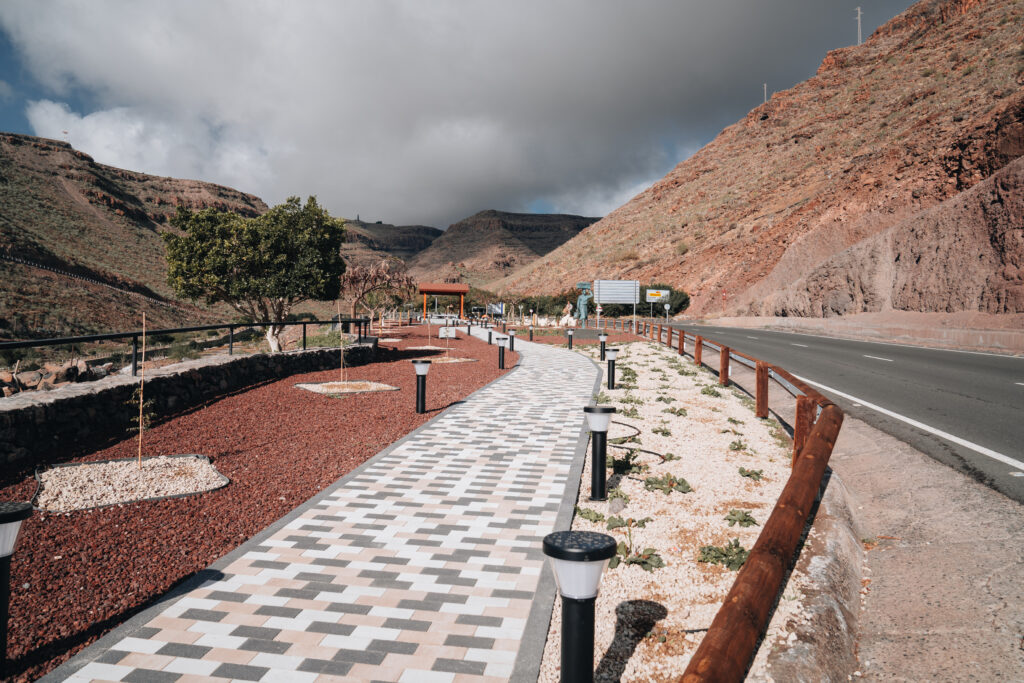 Verschoenerungsarbeiten