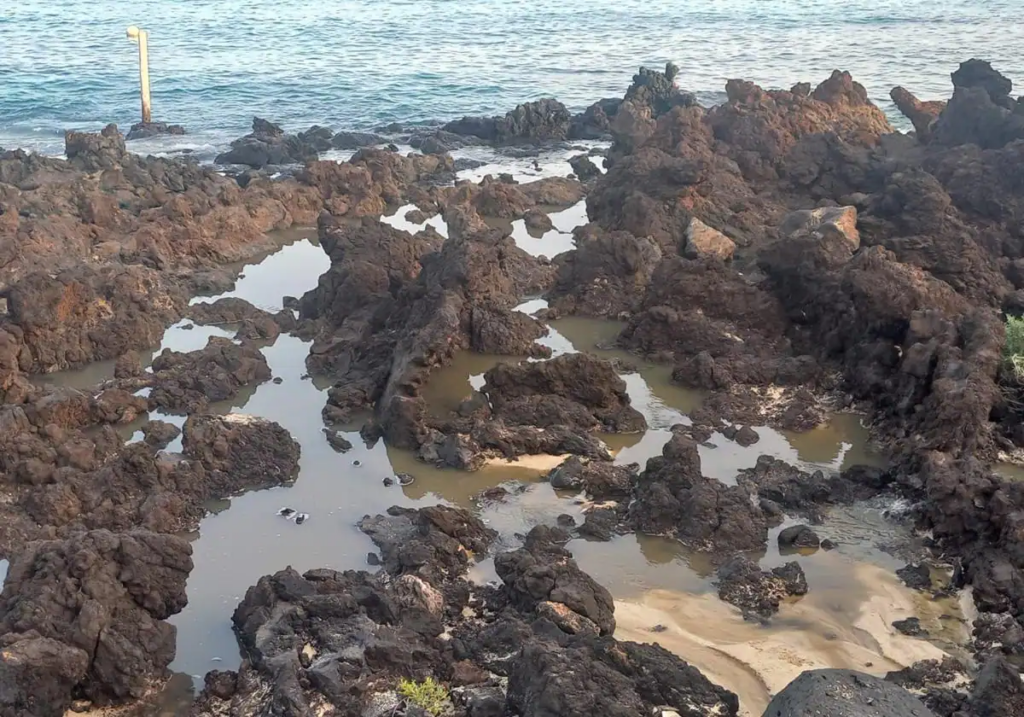 Abwasser überschwemmte die Punta Mujeres 91 Abwasser