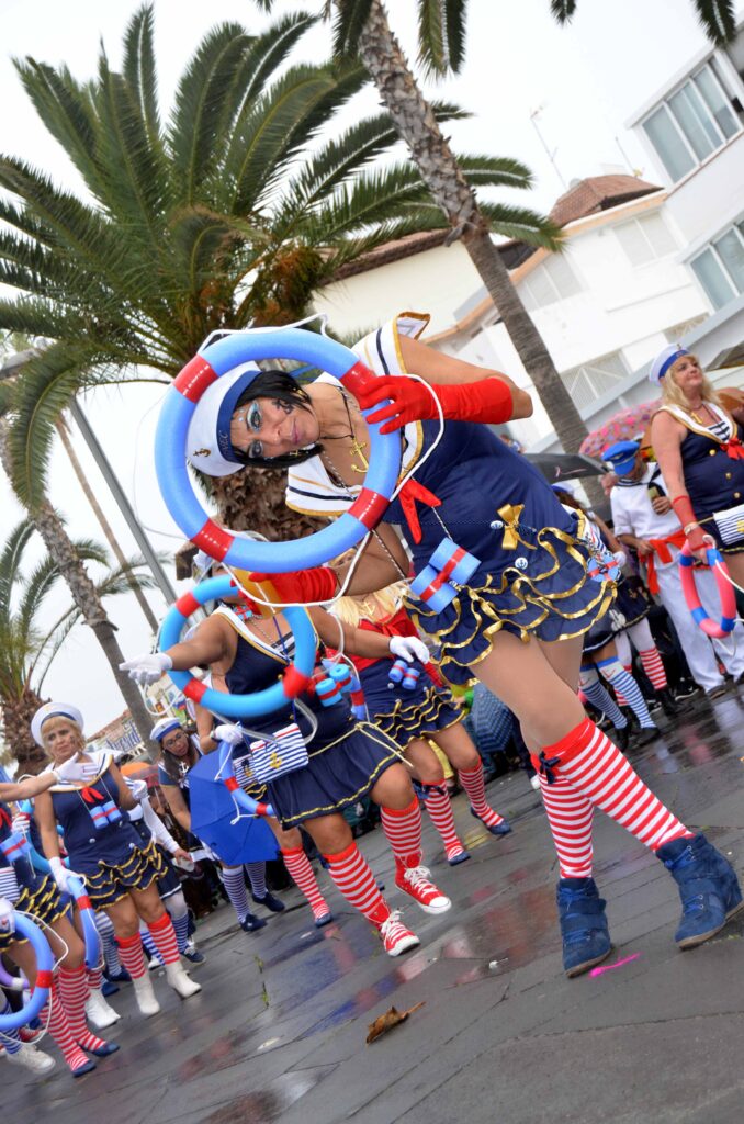 Am Sonntag Duisburg, Montag Düsseldorf 98 Kaenevalsprogramm