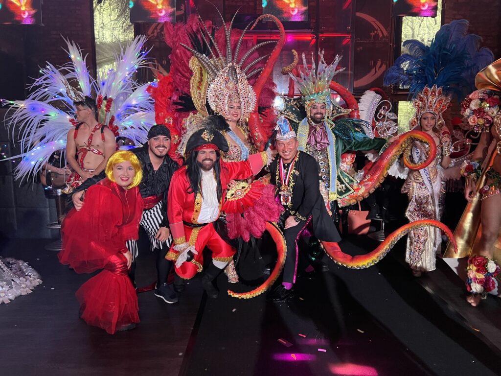 Nach pompösem Tuntenlauf zum Karneval nach Duisburg 99 Nach Tuntenlauf