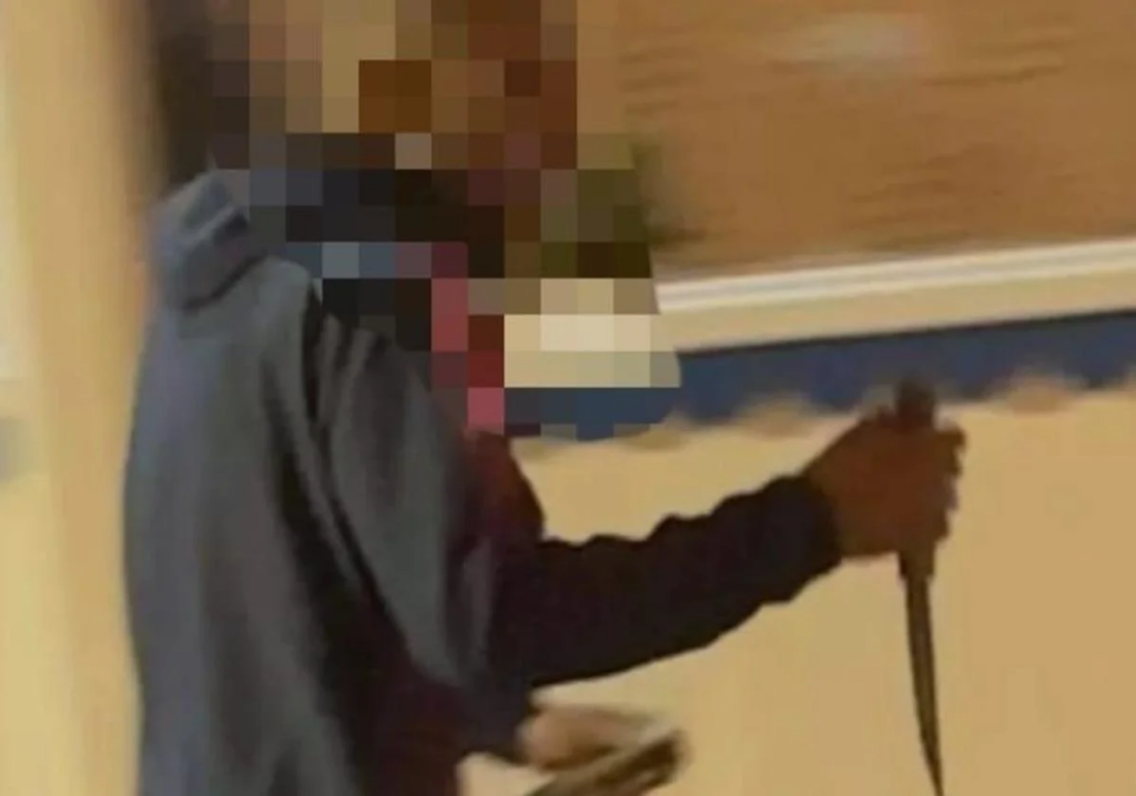 Fuerteventura, Antigua: Mit dem Messer in der Hand unterwegs 98 Mit einem Messer