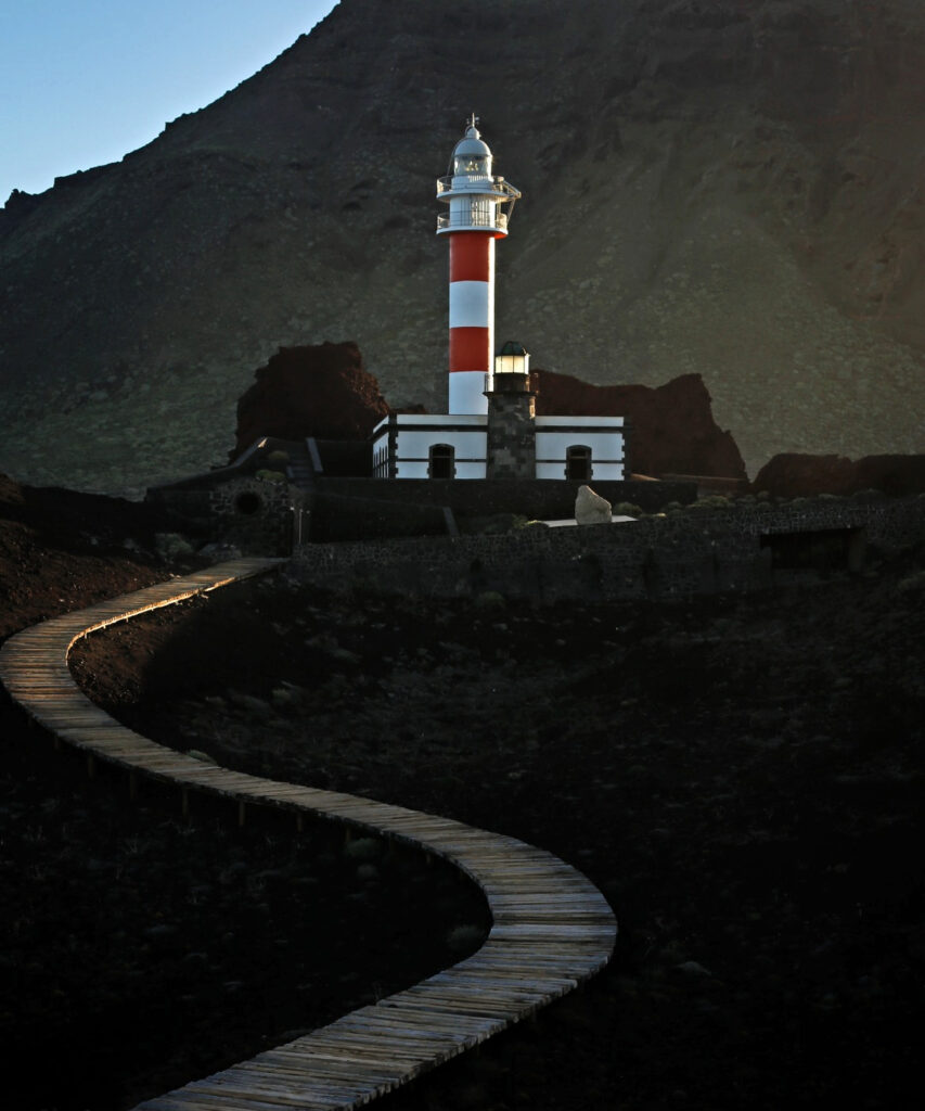 Bauarbeiten Leuchtturm