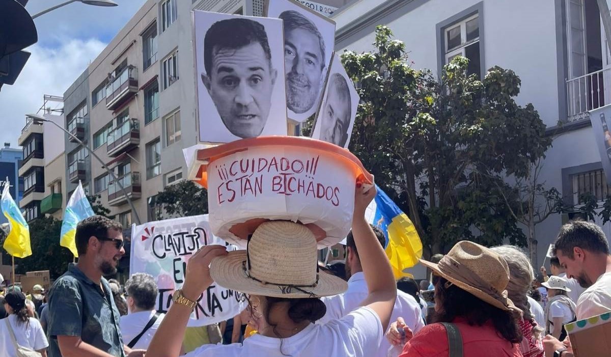 manifestacion canarias tiene un limite2 1