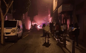 Gran Canaria-Nord, Las Palmas: Feuerwelle in Las Palmas 5 Feuerwelle