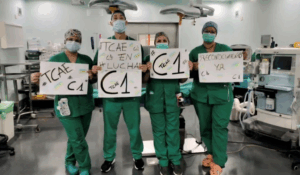 Kanarische Inseln: Krankenpflegehelfer kündigen Streik an 2 Krankenpflegehelfer