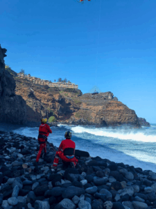 Teneriffa-Nord, Los Realejos: Sturz aus 50 Metern Höhe 12 Sturz