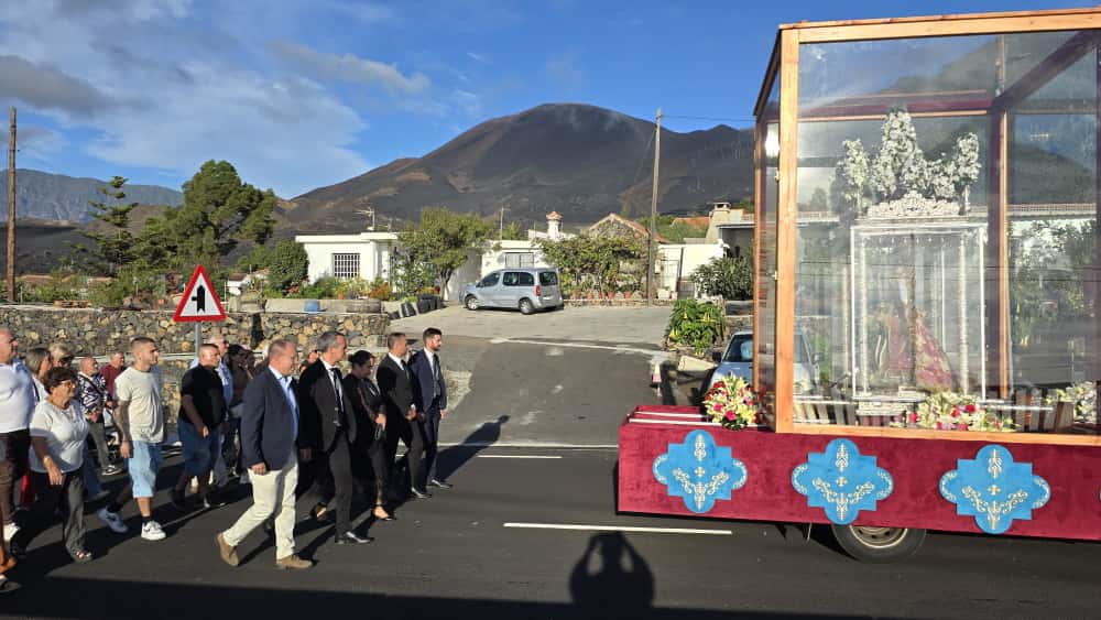 Virgen de las Nieves