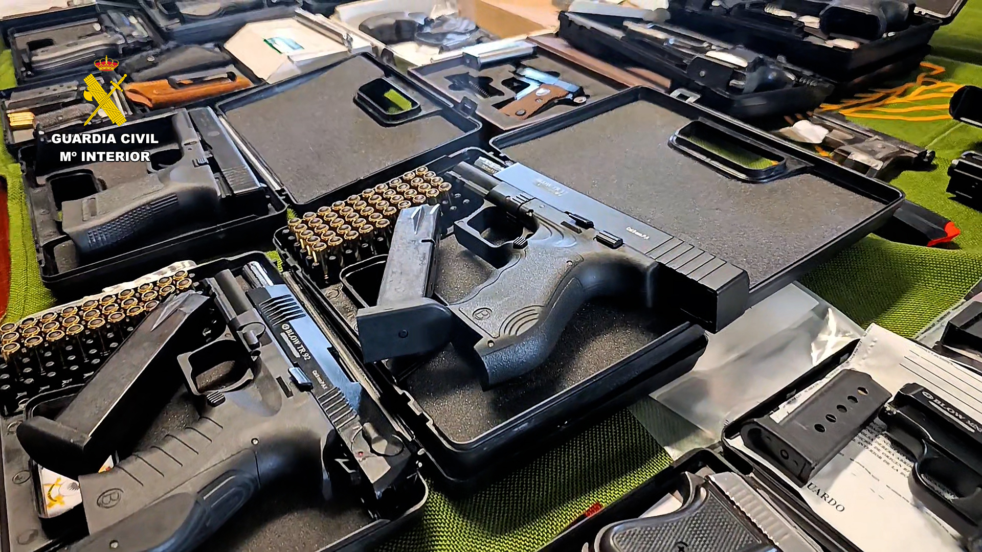 Teneriffa-Nordost, Santa Cruz: Kriminelle Waffen- und Drogendealer festgenommen 1 Kriminelle