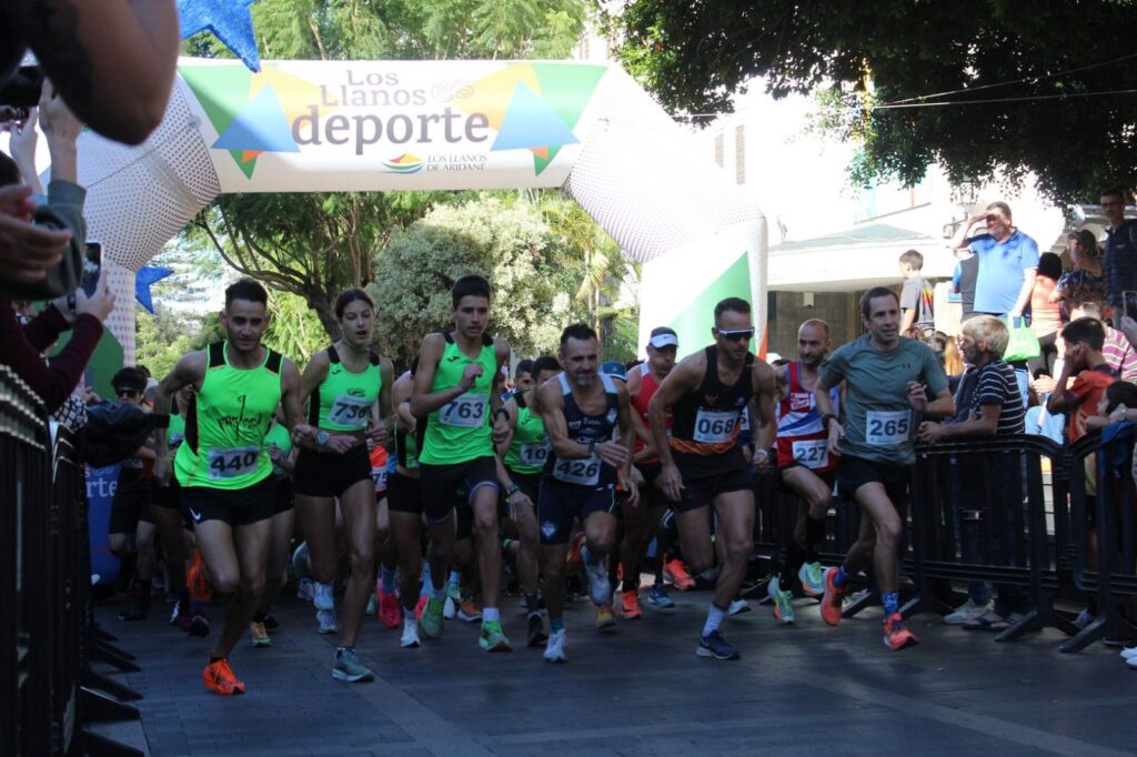 La Palma, Los Llanos de Aridane: Rekordbeteiligung am Silvesterlauf 96 rekordbeteiligung