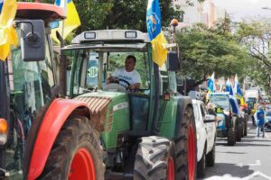 Kanarische Inseln: Traktor-Demos gegen das Mercosur-Abkommen 2 Traktor demos
