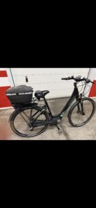 461ADEF2 5548 4C99 A6D2 D7BA6FE937D3