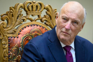 Teneriffa-Süd, Arona: König Harald V. wurde auf Teneriffa behandelt 75 Koenig