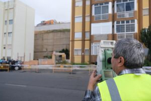 Gran Canaria-Nord, Las Palmas: Dringlichkeitsarbeiten am Edificio Miller Bajo 3 Dringlichkeitsarbeiten 1