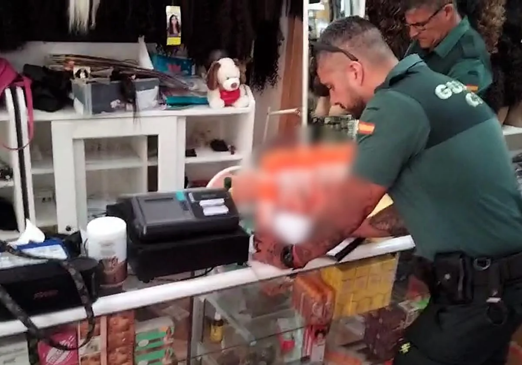 Gran Canaria-Nord, Las Palmas: Illegale Kosmetika in Kosmetiksalons 97 Illegale