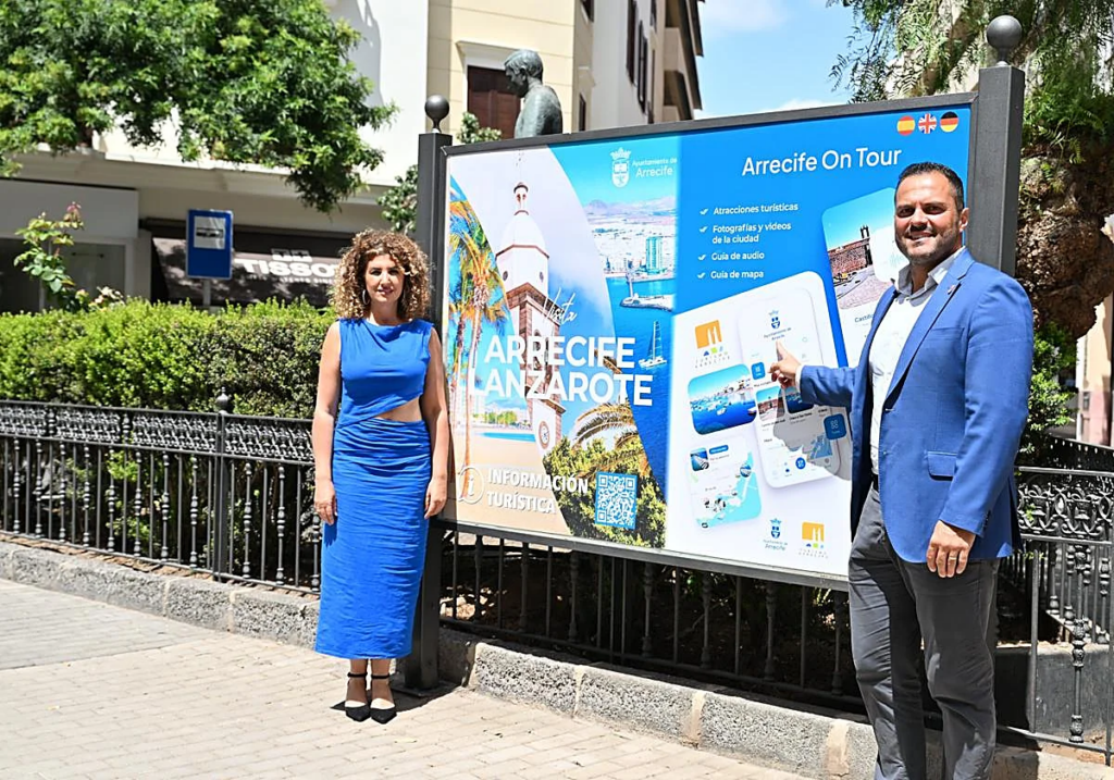 Lanzarote, Arrecife: Informationstafeln für Besucher 97 Informationstafeln