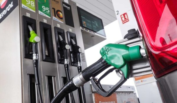 Kanarische Inseln: Tankfüllung ist spürbar teurer 2 Tankfuellung