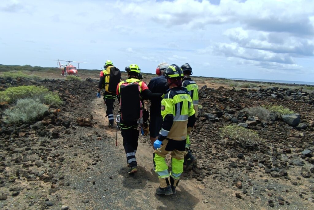 Teneriffa-Süd, Arona: Hubschraubereinsatz auf Wanderweg 98 Hubschraubereinsatrz
