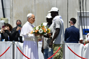 Gran Canaria-Süd, Mogán: Migranten treffen den Papst 7 Migranten