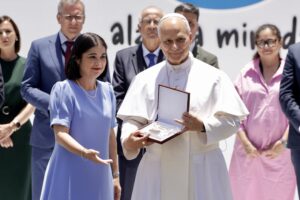 Gran Canaria-Nord, Las Palmas: Papst erhielt den Goldenen Schlüssel der Stadt 4 Papst erhielt