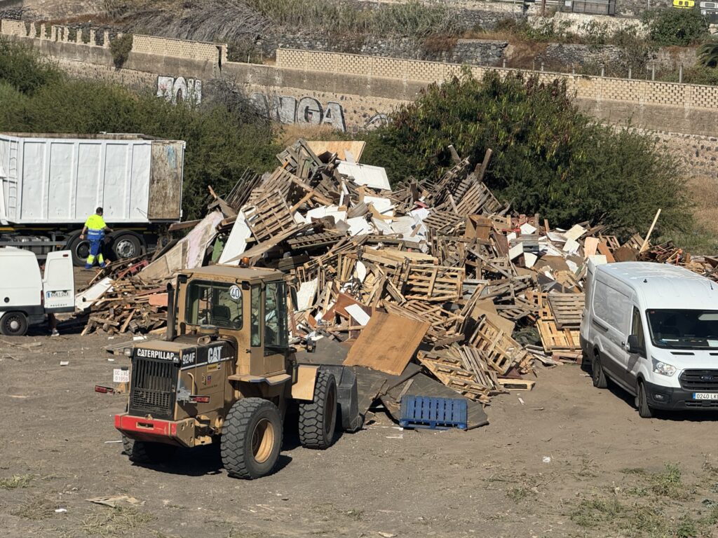 Gran Canaria-Ost, Telde: Teldes Johannisfeuer ist am Limit 91 Telde