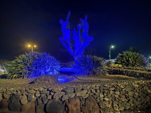 Gran Canaria-Süd, Maspalomas: Türkisblauer Kreisverkehr für Gebärdensprache 6 Tuerkisblaue