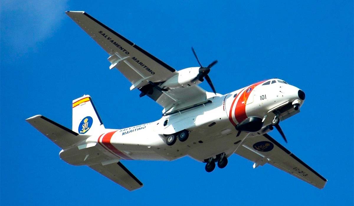 Gran Canaria-Nord, Las Palmas: Zwei Schiffbrüchige auf hoher See gerettet 1 Zwei 5