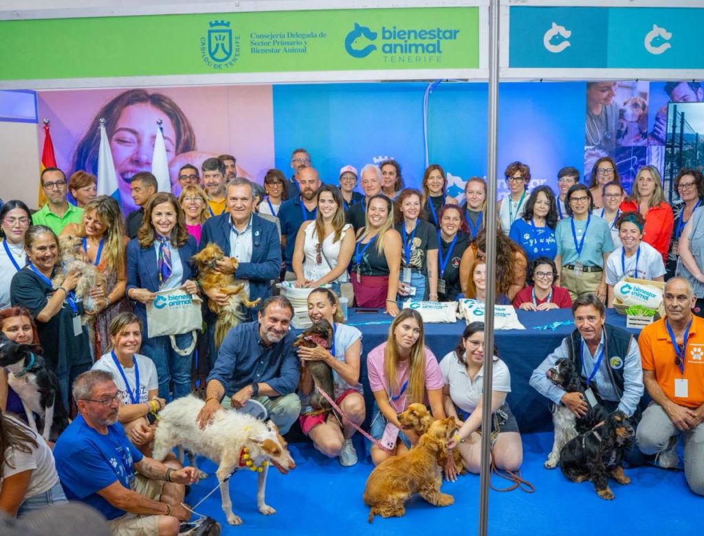 Teneriffa-Nordost, Santa Cruz: Zweite Tierwohlmesse in der Messehalle 95 Zweite
