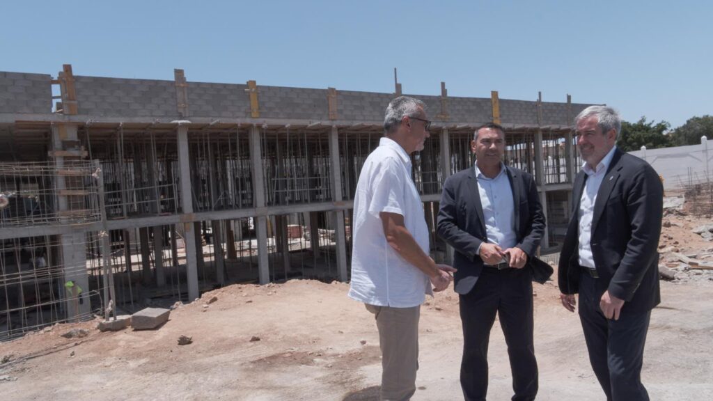 Lanzarote, Arrecife: Besuch des Präsidenten auf Lanzarote 93 Besuch