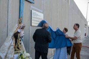 Gran Canaria-Süd, Mogán: Gedenktafel für den Papstbesuch 6 Gedenktafel