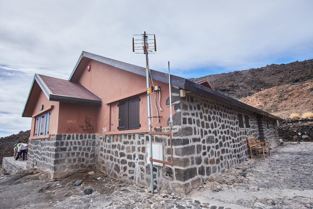 Teneriffa-Nord, La Orotava: Schutzhütte auf dem Teide eingeweiht 1 Schutzhuette