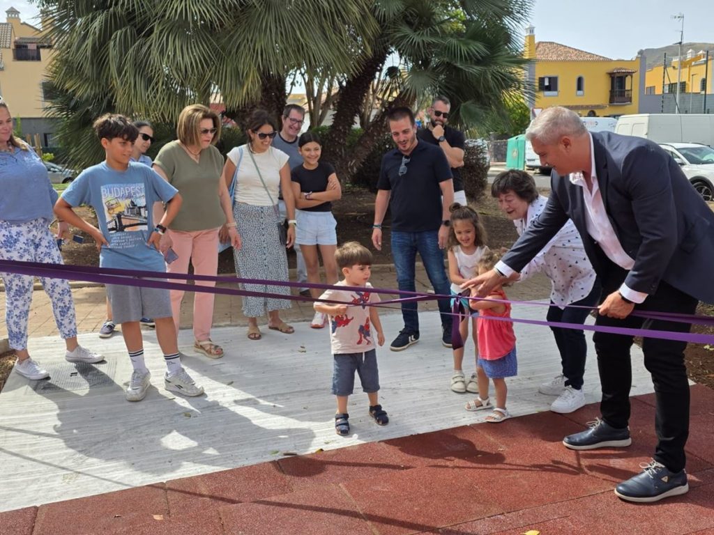 neuer Spielplatz