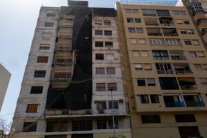 Teneriffa-Nordost, Teneriffa: Sicherung eines baufälligen Gebäudes gefordert 15 Baufaelliges Gebaeude Rambla Santa Cruz