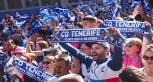 Teneriffa-Nordost, Santa Cruz: Rekord bei den Dauerkarteninhabern 20 Fans CD Tenerife