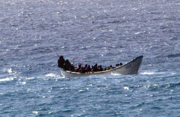 Kanarische Inseln: Senegal und Mauretanien retten 750 Flüchtlinge 1 Fluechtlingsboot 1