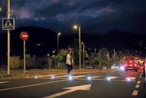 Kanarische Inseln: Vorsicht Fußgänger 1 Fussgaenger intelligenter Zebrastreifen La Laguna