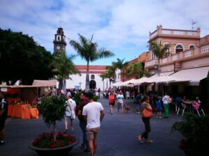 Teneriffa-Nordwest, Buenavista del Norte: „Fiestas de San Bartolomé“ 2 Kunsthandwerksmesse Fiestas Buenavista