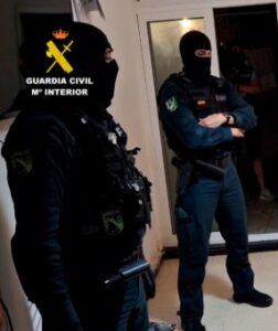 Gran Canaria-Nordost, Las Palmas: Menschenschmugglerbande aufgeflogen 11 Menschenschmuggler