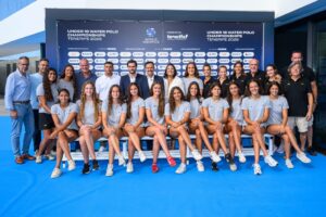 Teneriffa-Nord, Puerto de la Cruz: Start der U18-Weltmeisterschaft im Frauen-Wasserball 4 Recepcion CDAT 1