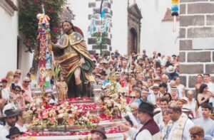 Teneriffa-Nordwest, Garachico: Verbindung von Andacht, Wallfahrt, Musik, Tanz und Festlichkeiten 4 Romeria Garachico