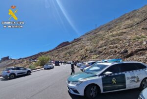 Teneriffa-Nord, La Orotava: Teide-Dieb auf frischer Tat ertappt 6 Teide Raub Auto