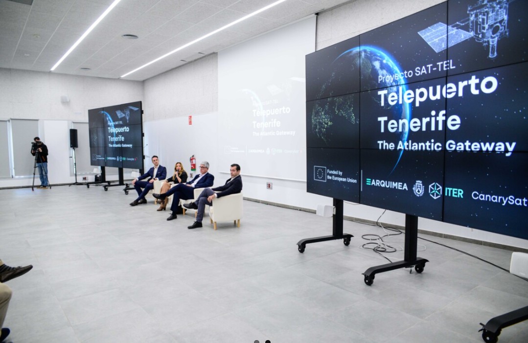 Teneriffa-Nordost, Santa Cruz: Ein Draht zu den Satelliten 1 Teleport