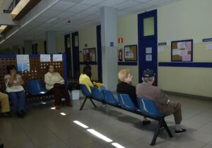 Kanarische Inseln: Bis zu 17 Tage warten auf einen Termin 2 Wartezimmer