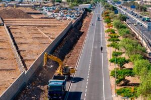Teneriffa-Süd, Adeje: Neuer Geh- und Fahrradweg 1 carril