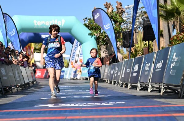 Teneriffa-Nord, Puerto de la Cruz: Anmeldungen für die Tenerife Bluetrail by UTMB® 4 Bluetrail