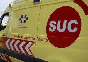 Gran Canaria-Süd, San Bartolomé de Tirajana: Herzstillstand auf der Autobahn 12 Krankenwagen