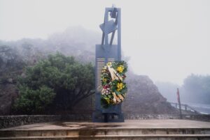 La Gomera, San Sebastián: Gedenken an die 20 Waldbrandopfer 22 La Gomera monumento a las victimas 1