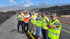 La Palma: Letzter Schliff an der Carretera de Todoque 24 La Palma Carretera