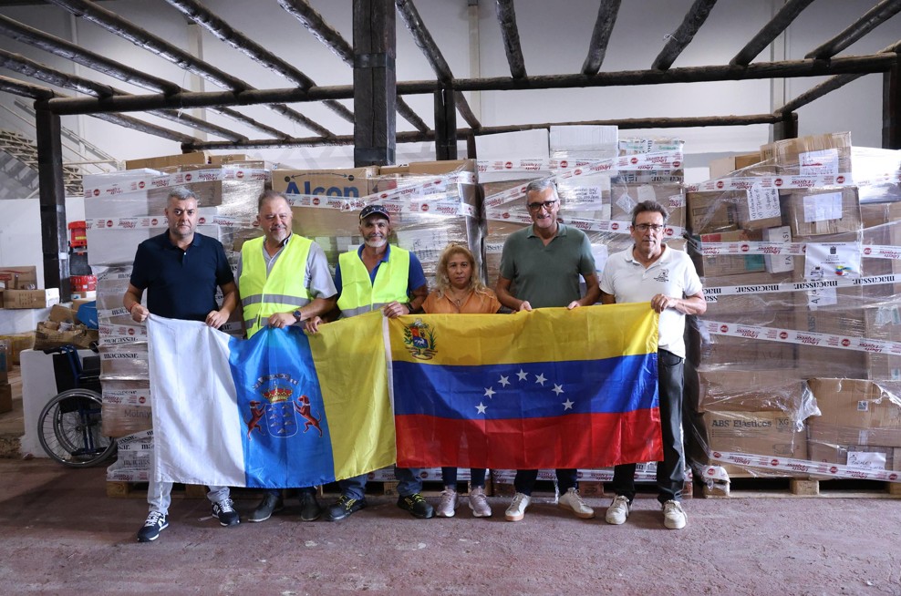 Lanzarote, Teguise: 30 Tonnen Hilfsgüter für Venezuela 1 Lanzarote hilfen venezuela 1