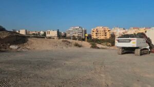 Teneriffa-Süd, Granadilla de Abona: Baubeginn des Parkhauses 17 Parkplatz El Medano